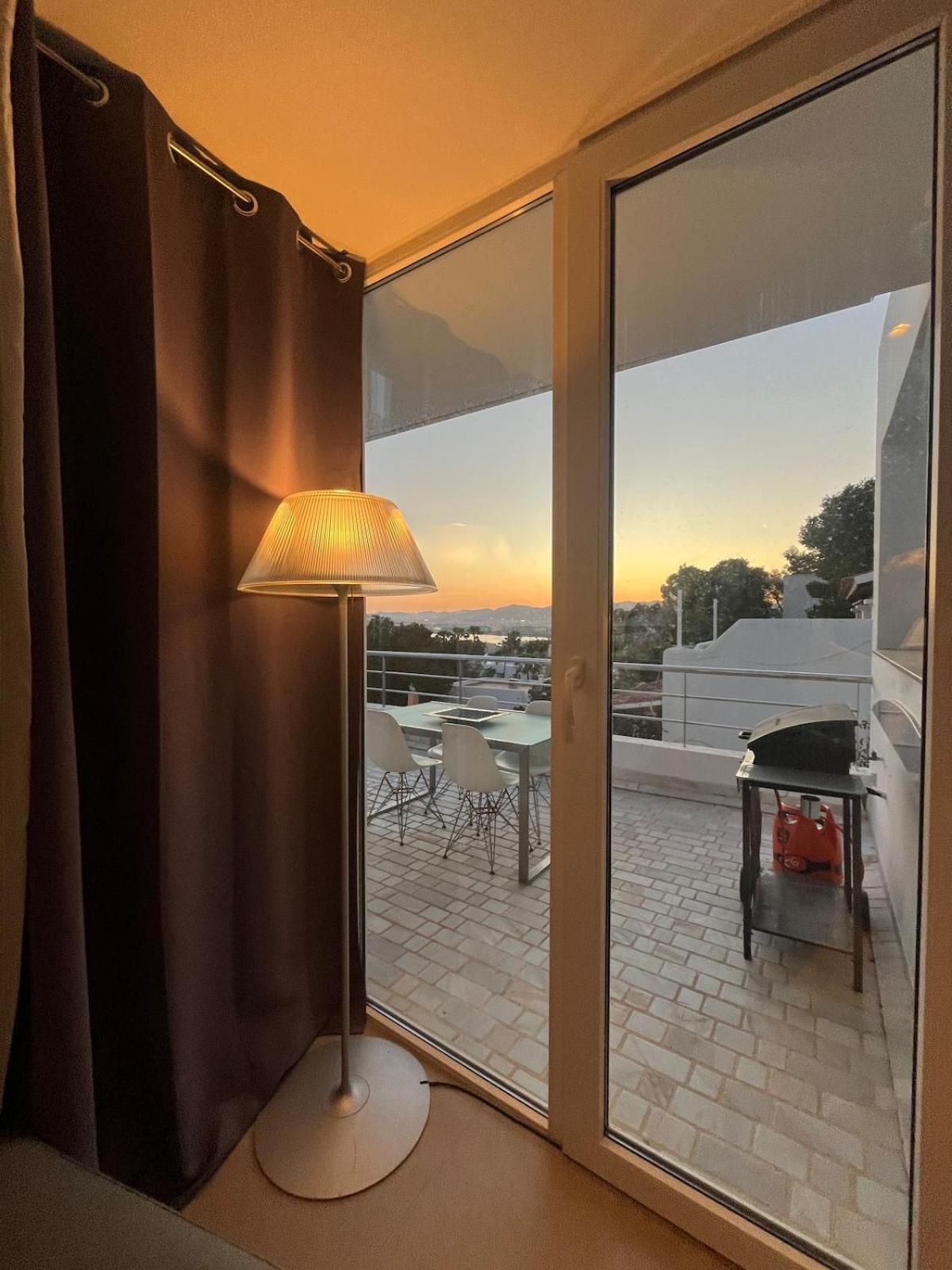Villa Rosita Ibiza ตาลามันกา ภายนอก รูปภาพ